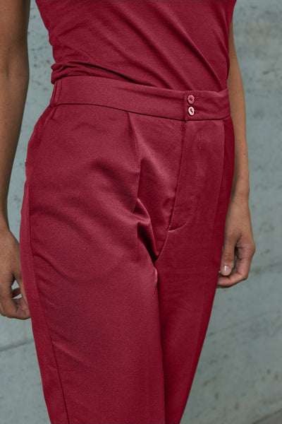 LE PANTALON TAILLEUR EN 'ROUGE TAMOK'